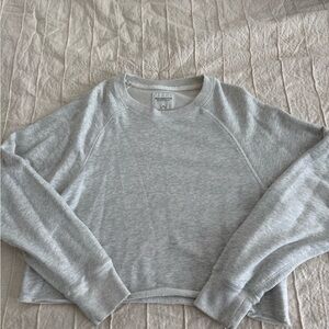 Abercrombie & Fitch Light Heather Gray Crewneck Sweatshirt